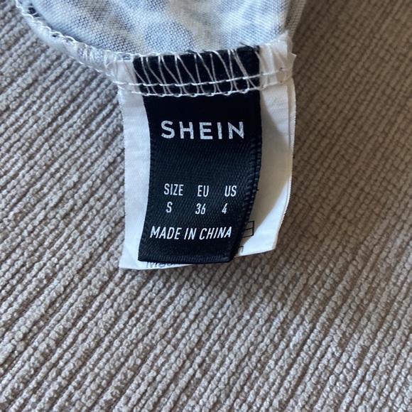 COPY - To big for me - Picture 3 of 3